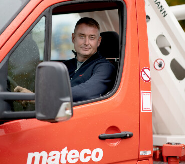 Řidič/-ka a obsluha automobilových a pracovních plošin, Jenštejn