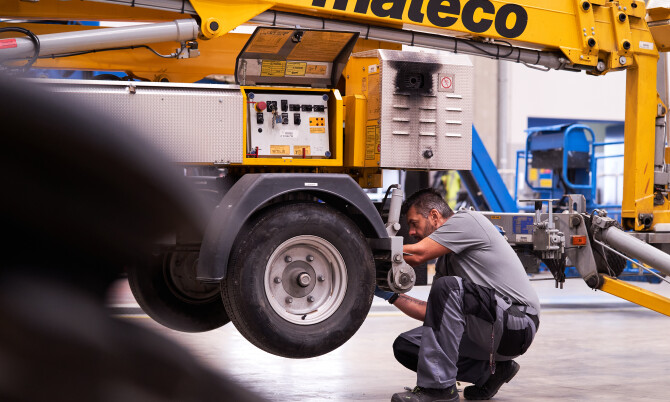 Servisní technik pracovních plošin – Dolní Beřkovice (m/ž)