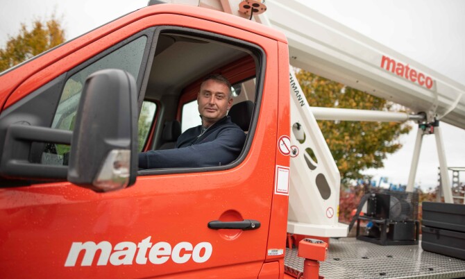 Řidič/-ka a obsluha pracovních plošin - Hradec Králové (Smiřice)